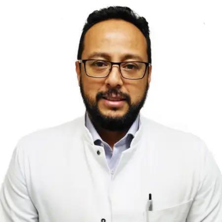 Dr. Leonel Zavala