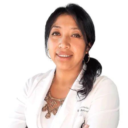 Dra. Lucky Martínez